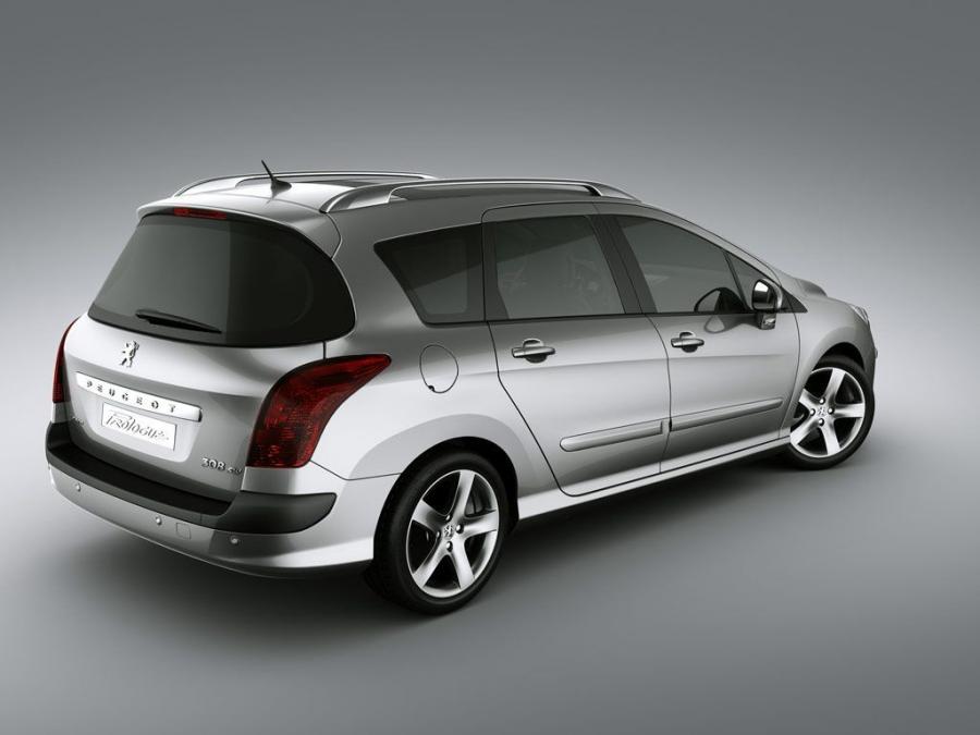  Peugeot 308 SW Prologue Concept 2007 года  (фото 4 из 27)